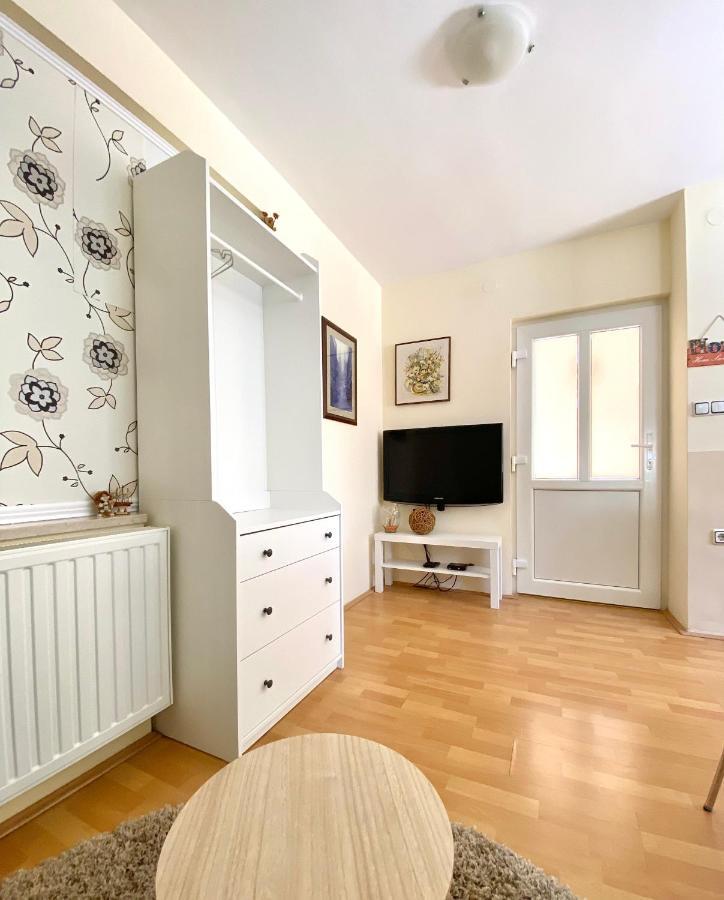 Apartman Lucija Gradici Екстер'єр фото