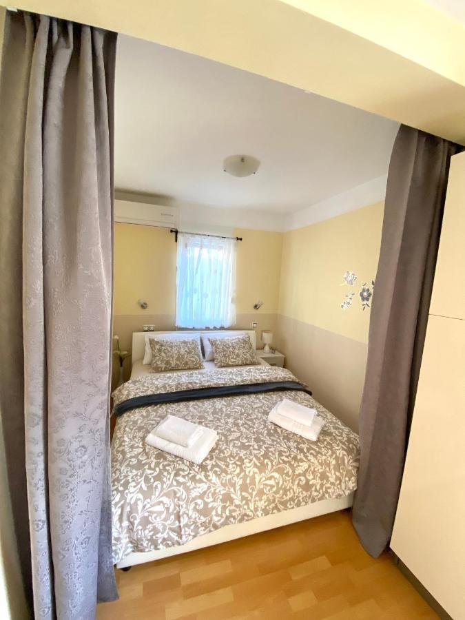 Apartman Lucija Gradici Екстер'єр фото